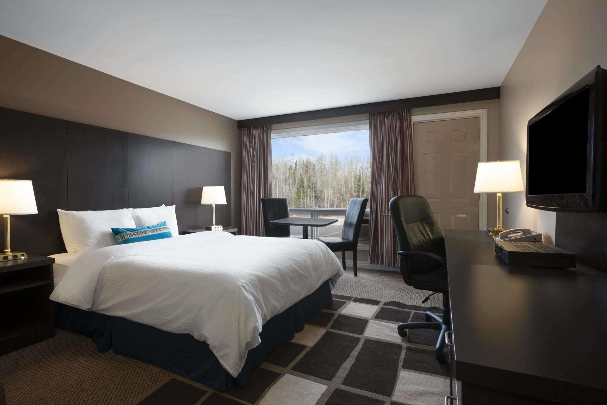 Travelodge By Wyndham Kapuskasing Extérieur photo